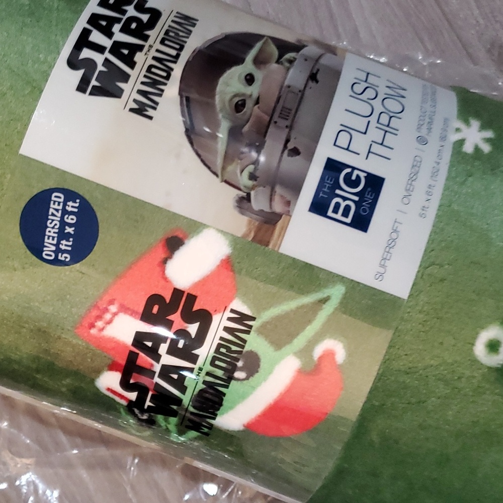 Star wars mandalorian holiday throw - Picture 2 of 4